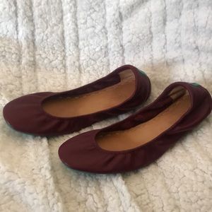 TIEKS BURGUNDY GREAT USED CONDITION
